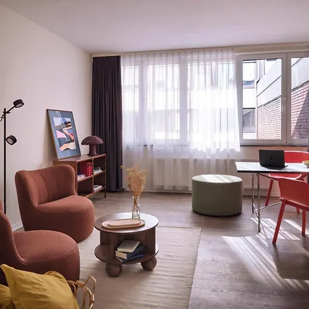 STAYERY Cologne Sülz-2